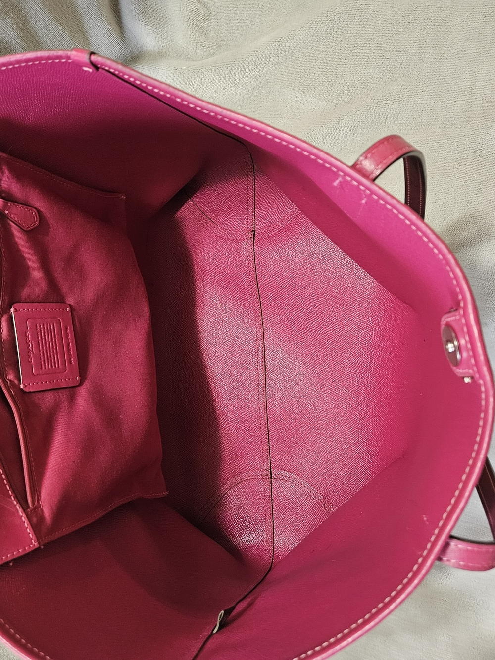 Coach Black Signature Tote with Berry Trim - Picture 6 of 6